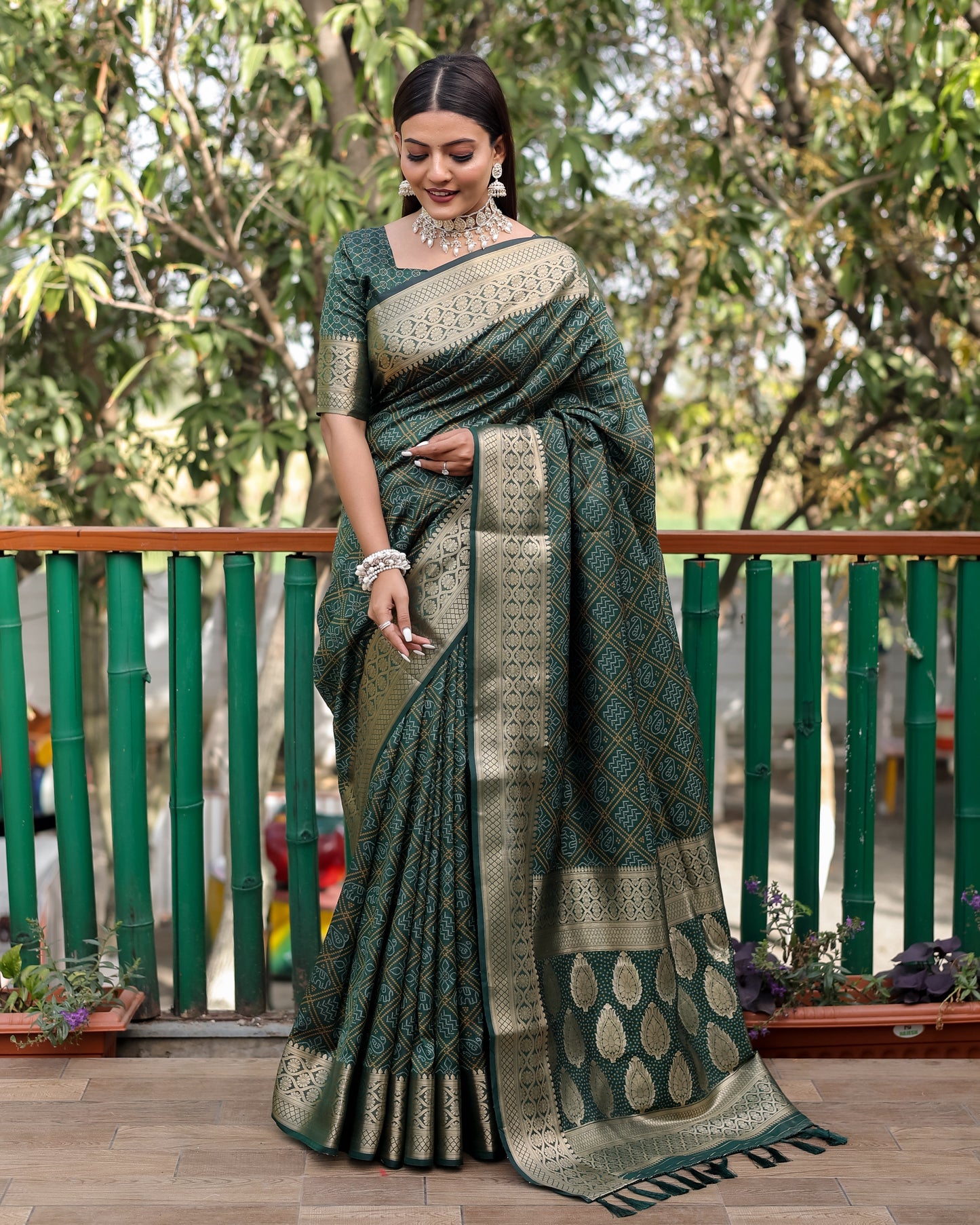 Embellished Silk Bandhej Green Color Patola Sarees