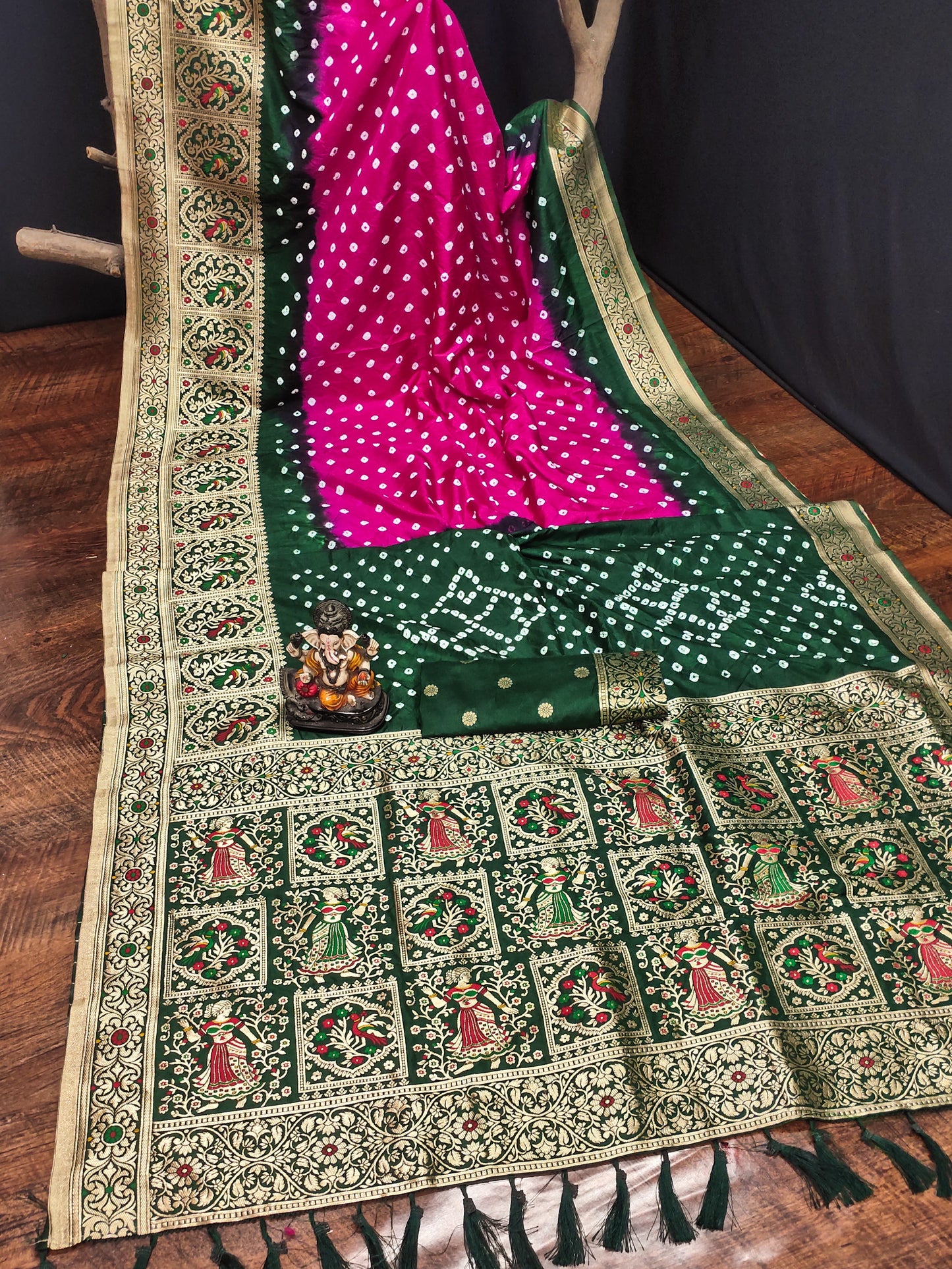 Delightful Jari Work Dark Pink With Green Color Saree