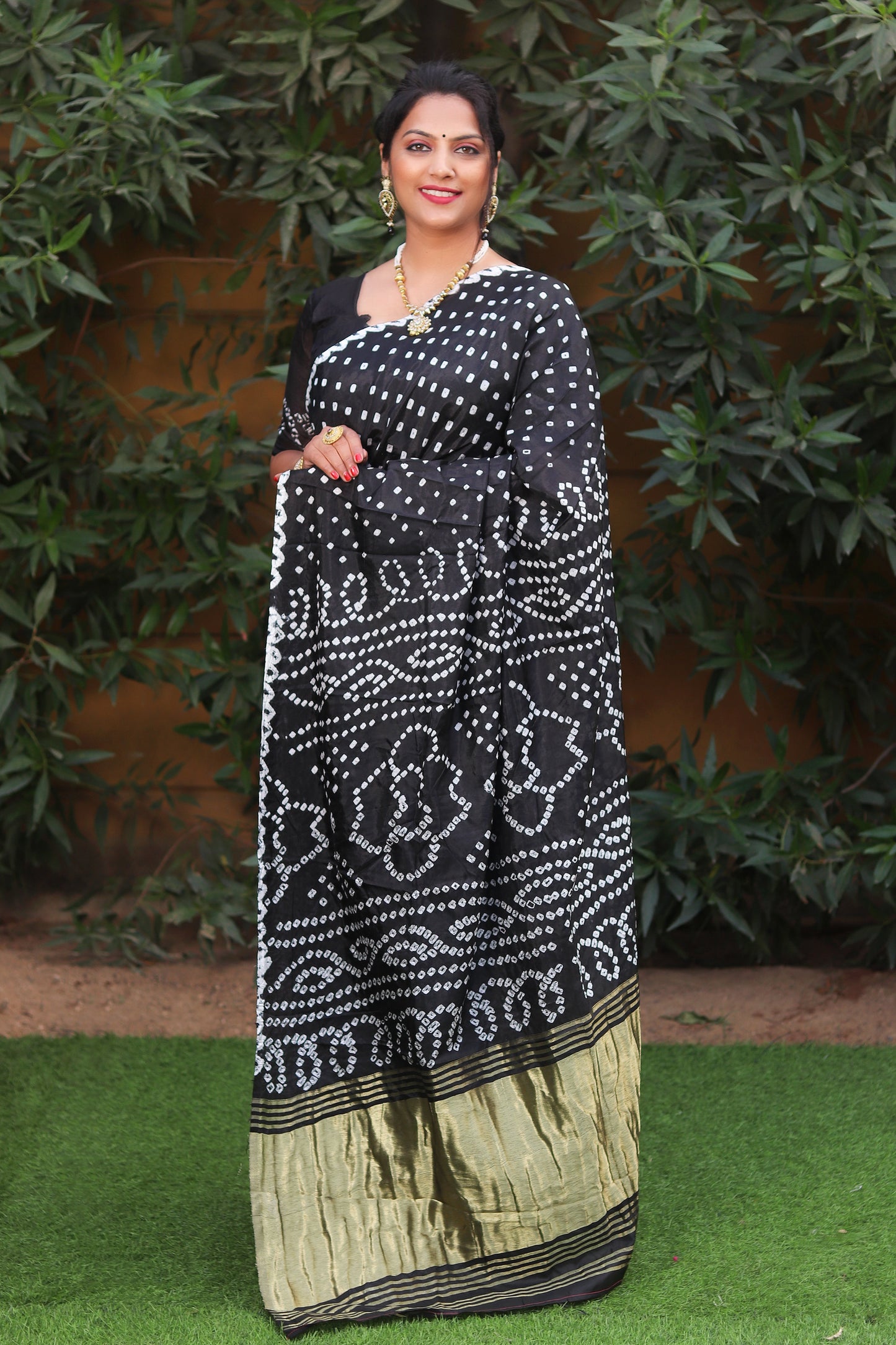 Glorious Bandhej Black Color Silk Saree