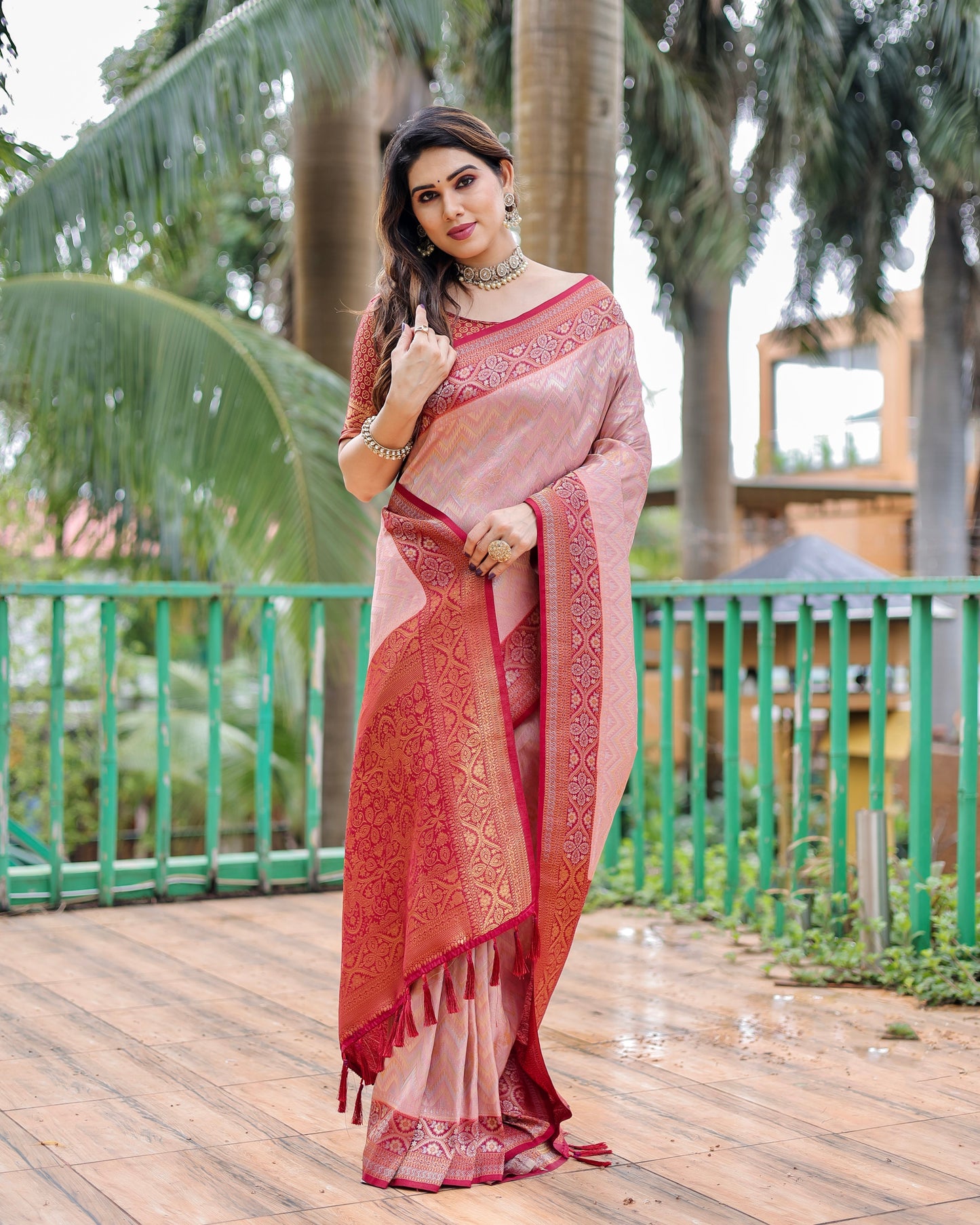 Imposing Kanjivaram Leheriya Pink Color Silk Saree