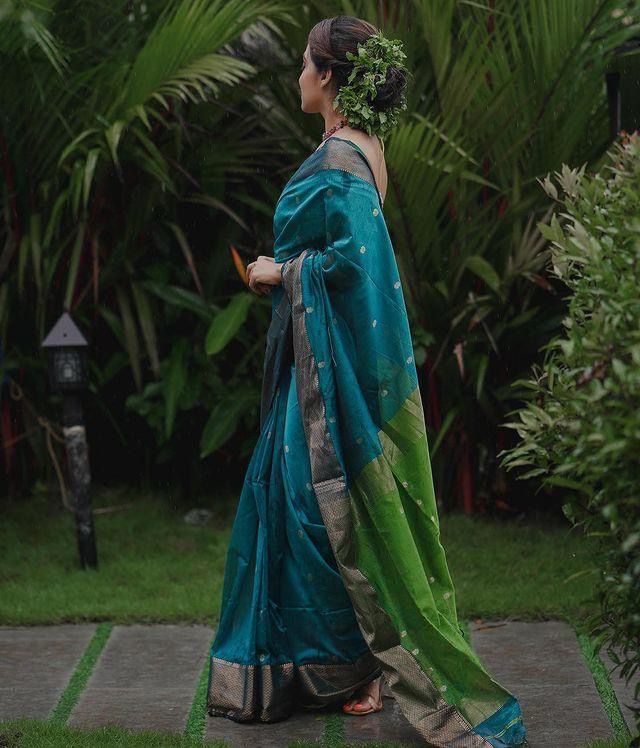 Classic Jacquard Silk Rama Color Saree