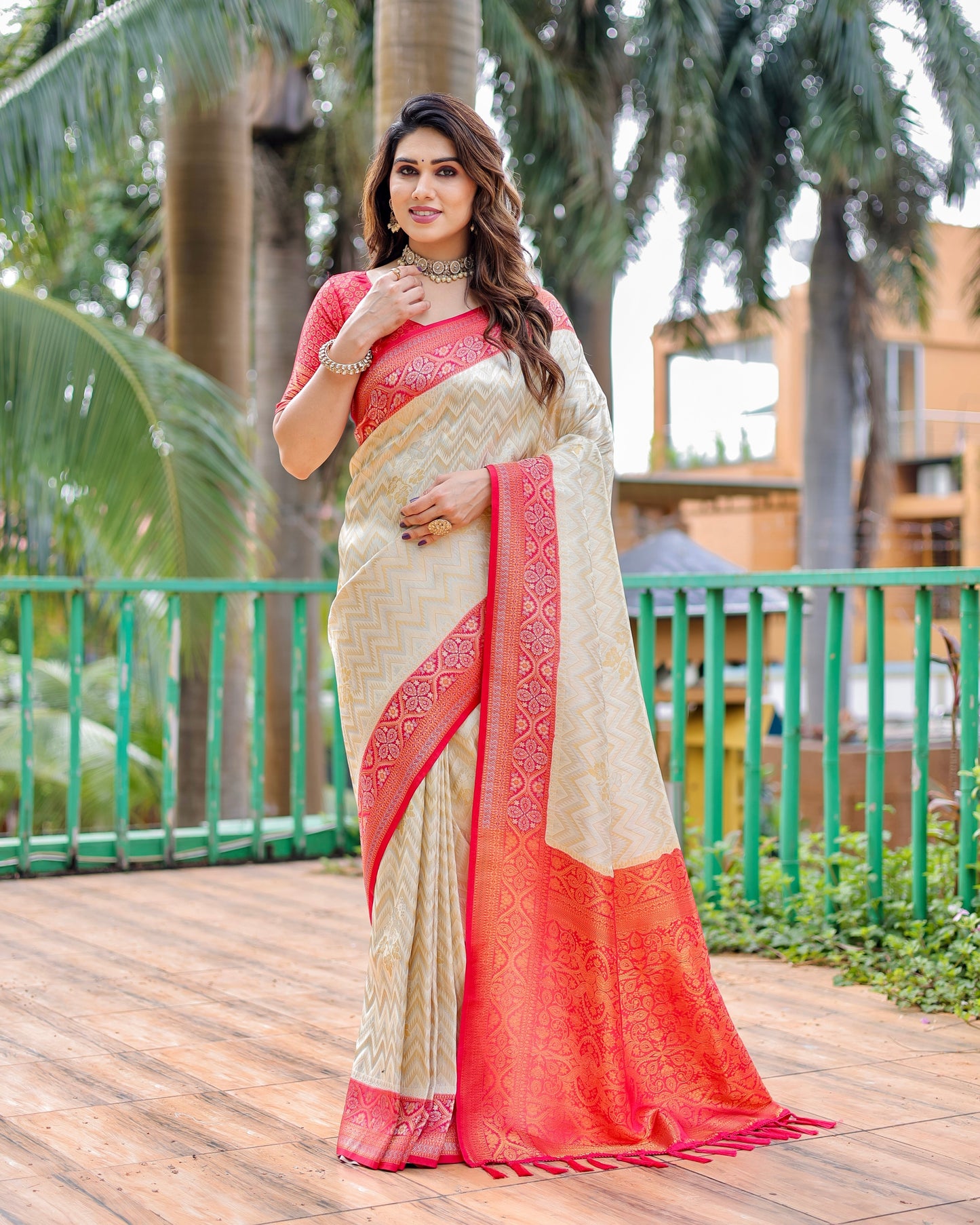 Imposing Kanjivaram Leheriya Cream Color Silk Saree