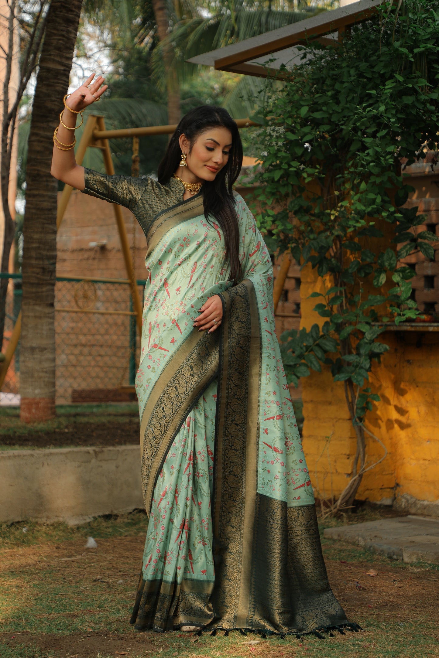 Glossy Kanjivaram Pista Color Soft Silk Saree