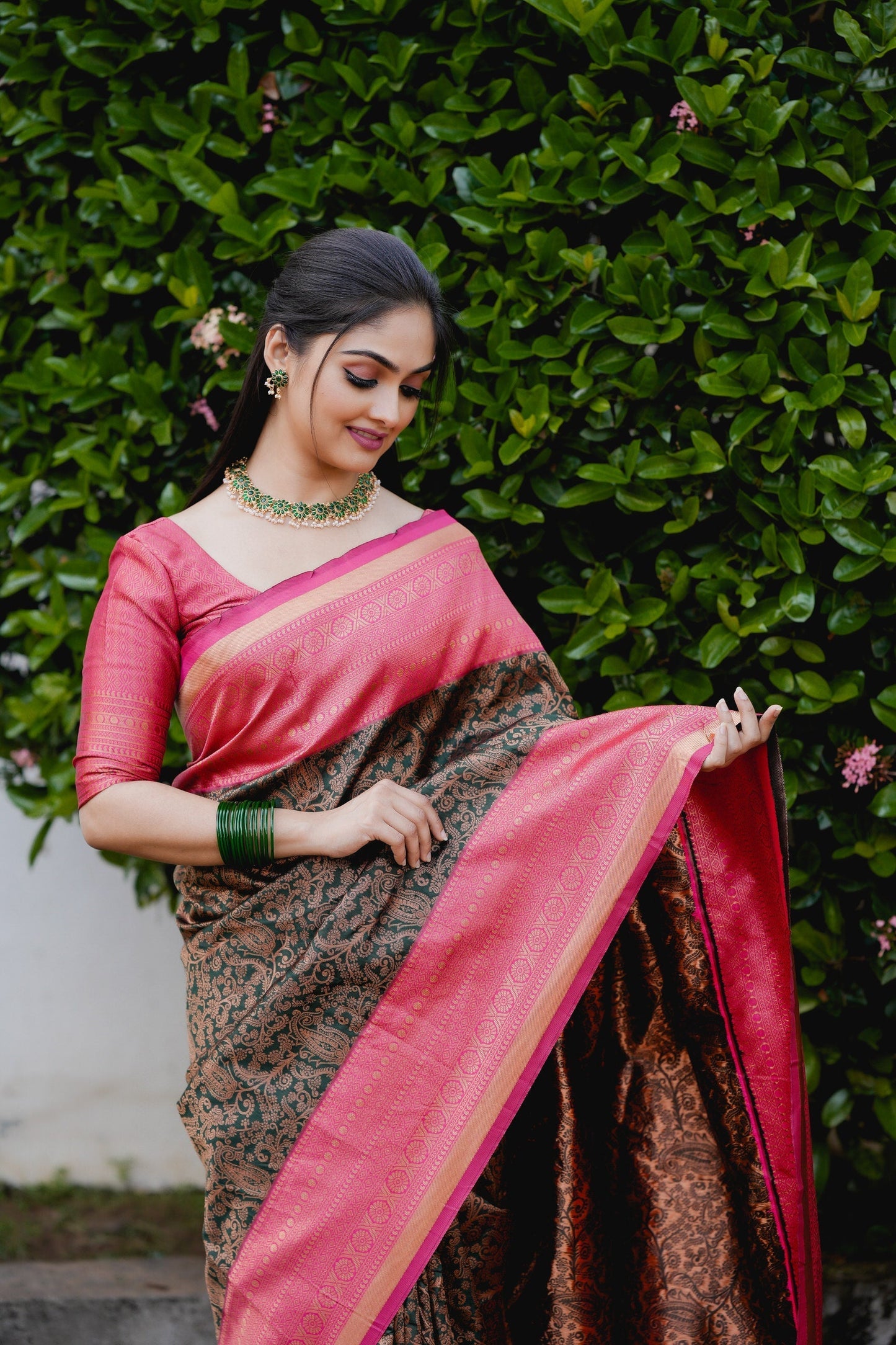 Wedding Wear Jacquard Green Color Silk Saree