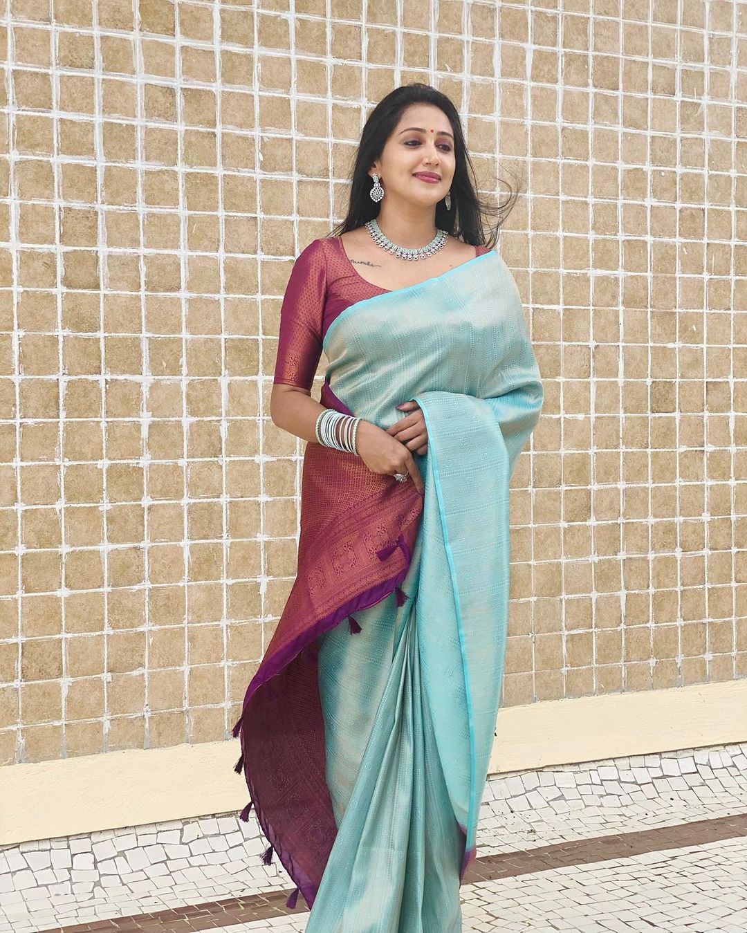 Blissful Zari Weaving Firoz Color Silk Saree