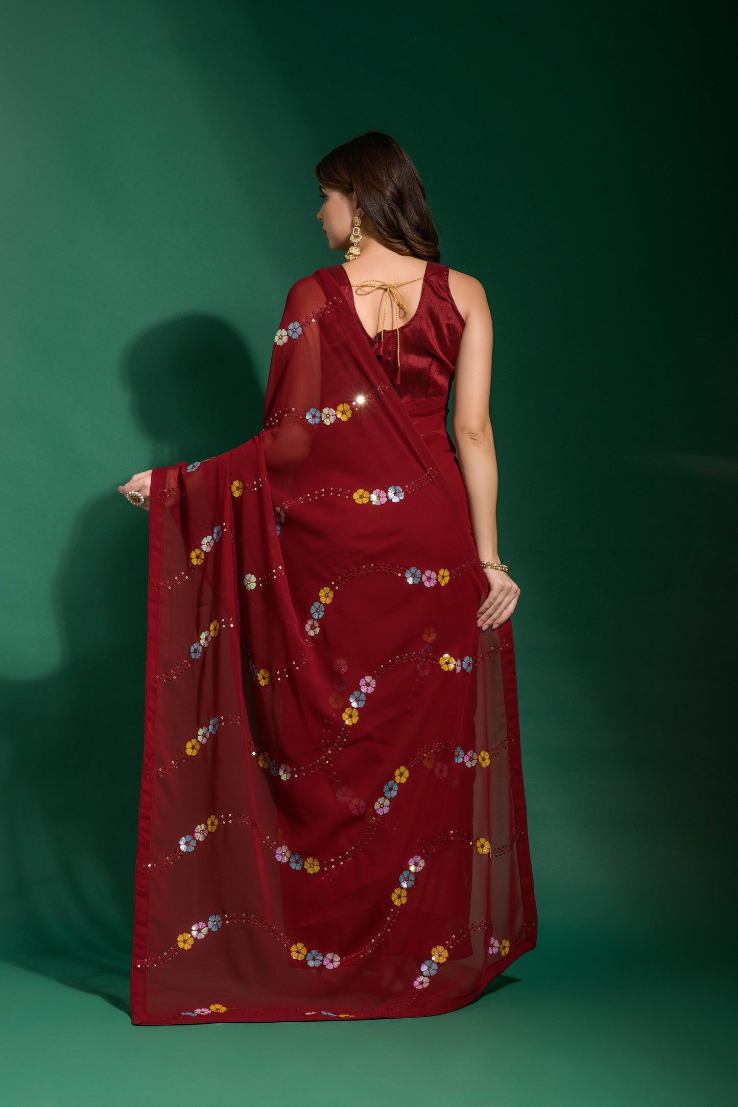 A Elegant Georgette Red Color Saree