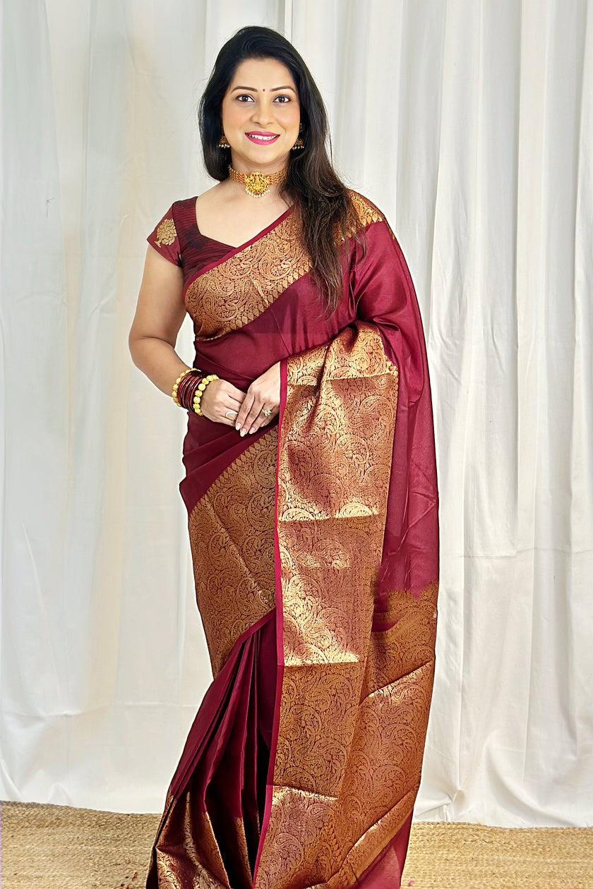 Glorious Jaquard Red Color Silk Saree