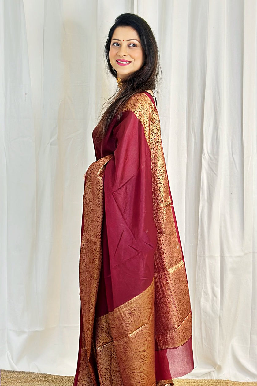 Glorious Jaquard Red Color Silk Saree