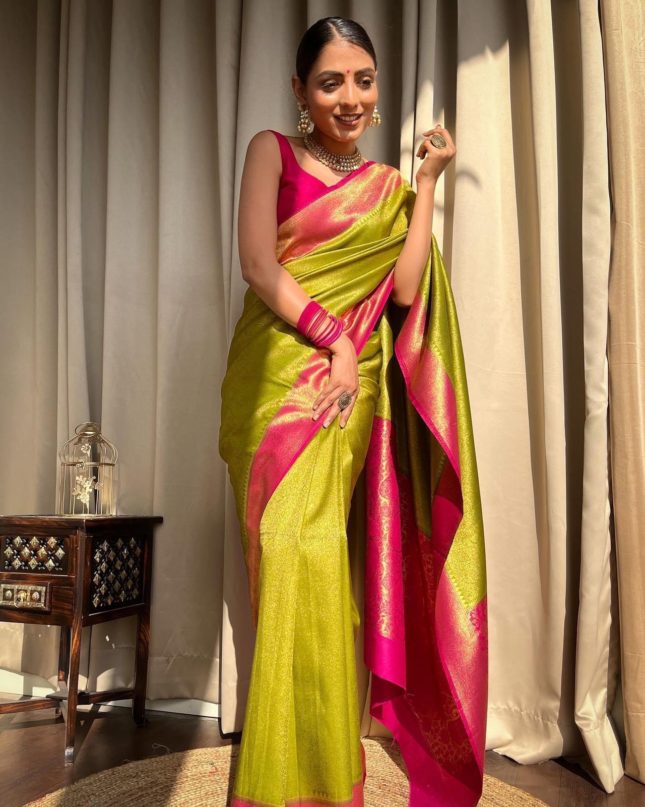 Traditional Wear Jacquard Perrot Color Silk Saree