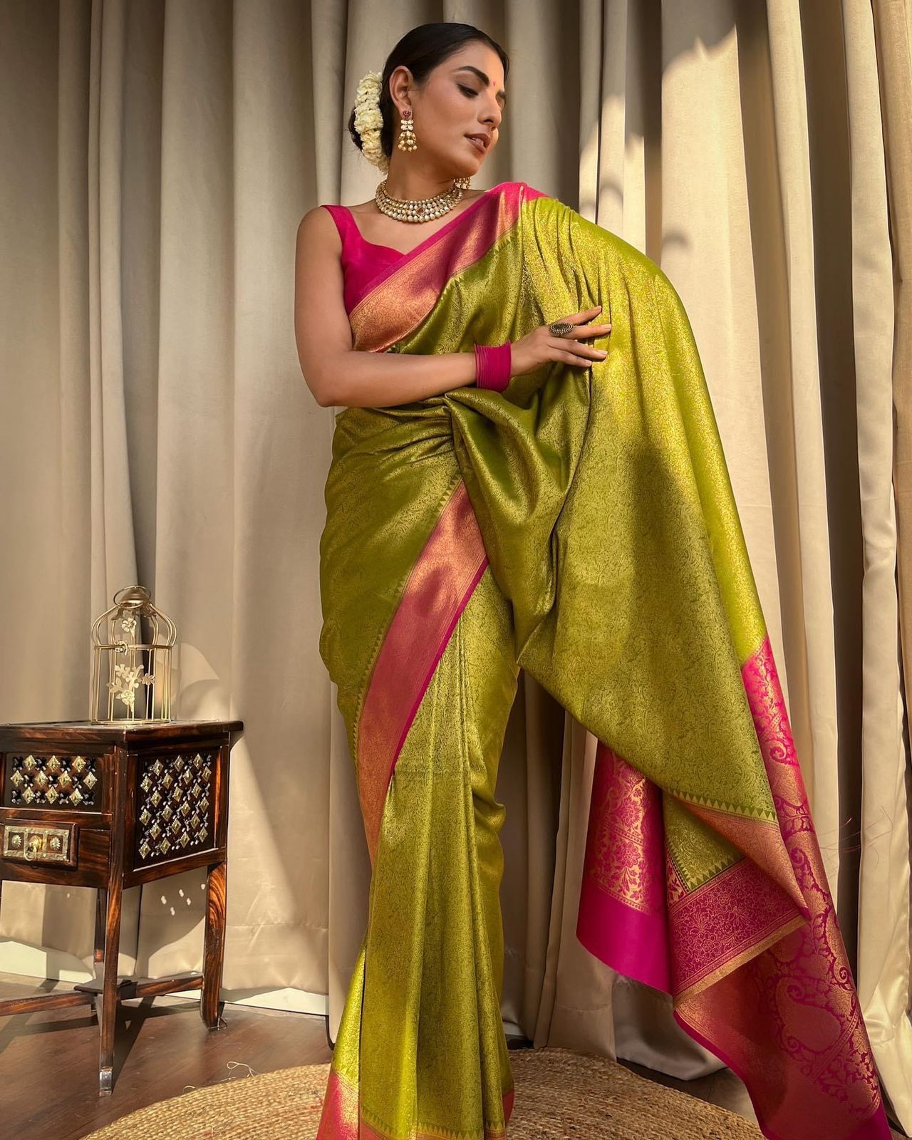 Traditional Wear Jacquard Perrot Color Silk Saree