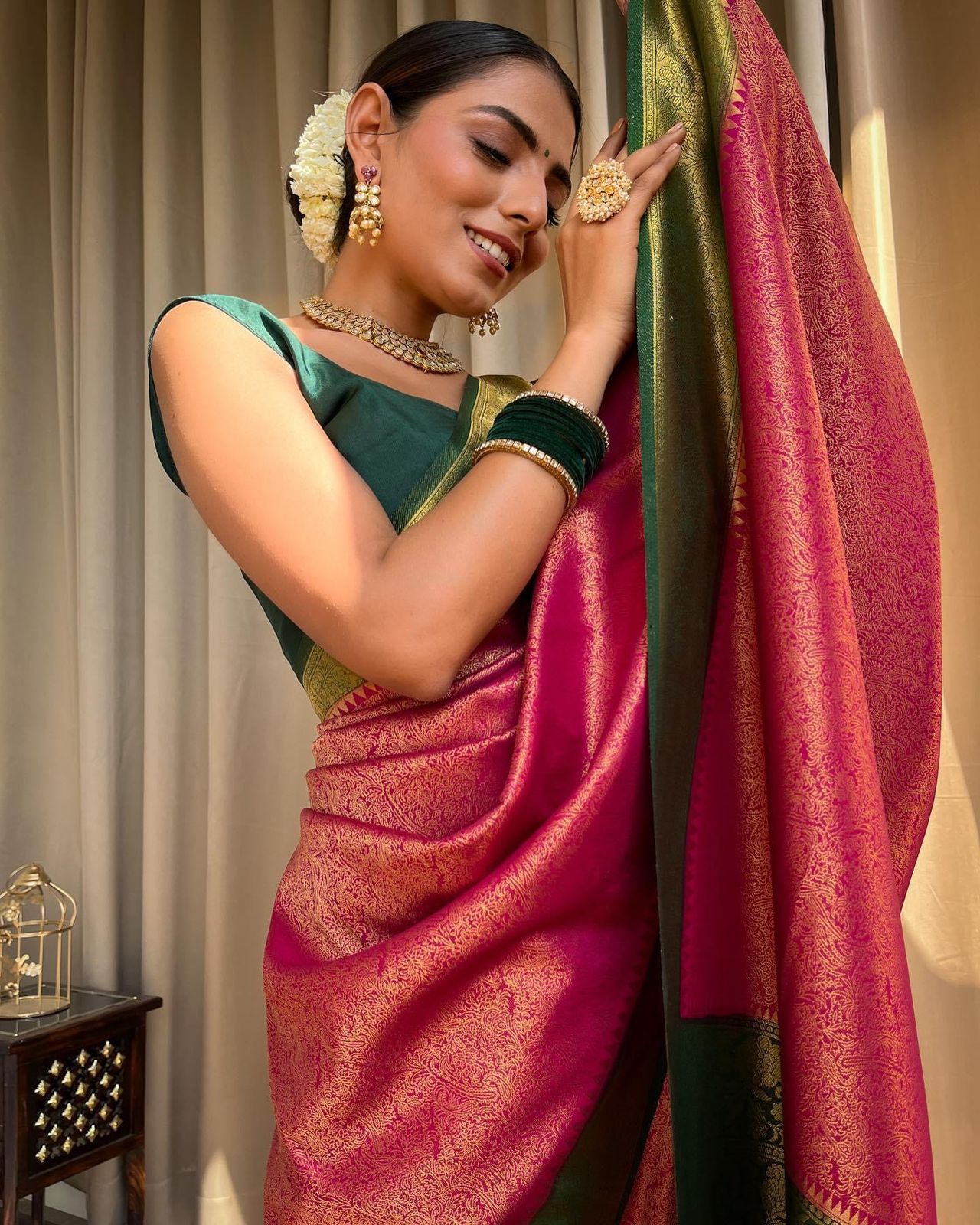 Traditional Wear Jacquard Perrot Color Silk Saree