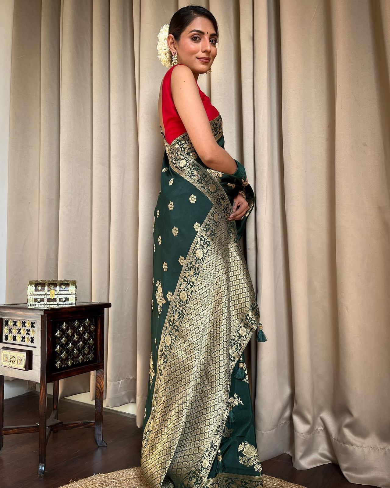 Ceremony Wear Jacquard Green Color Silk Saree