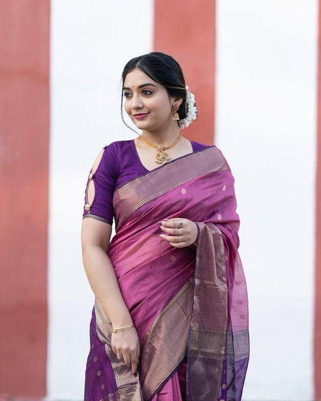 Classic Jacquard Onion Color Saree