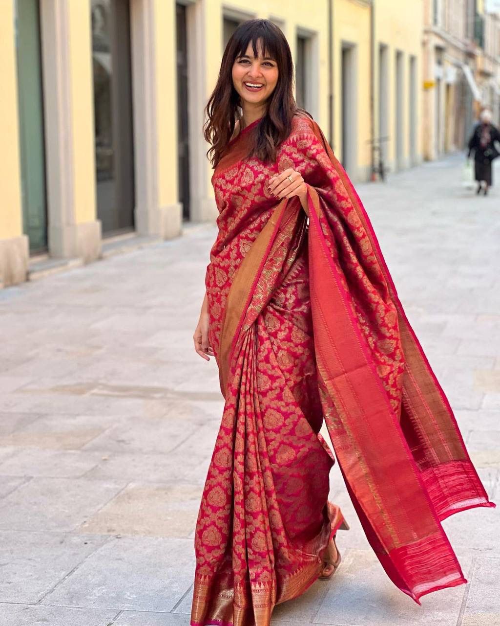 Eyes Catching Maroon Color Silk Saree