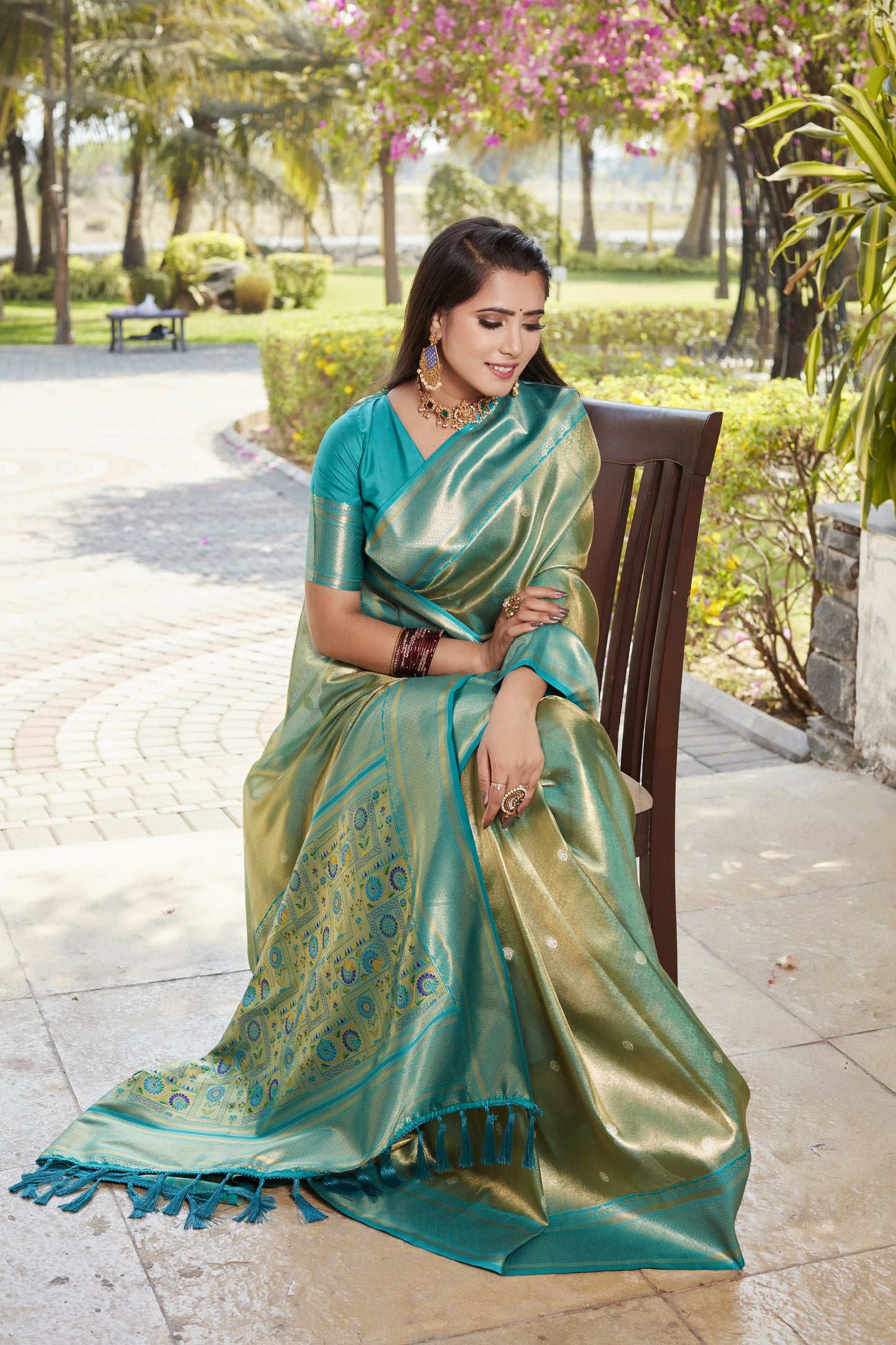 Admiring Jaquard Green Color Silk Saree