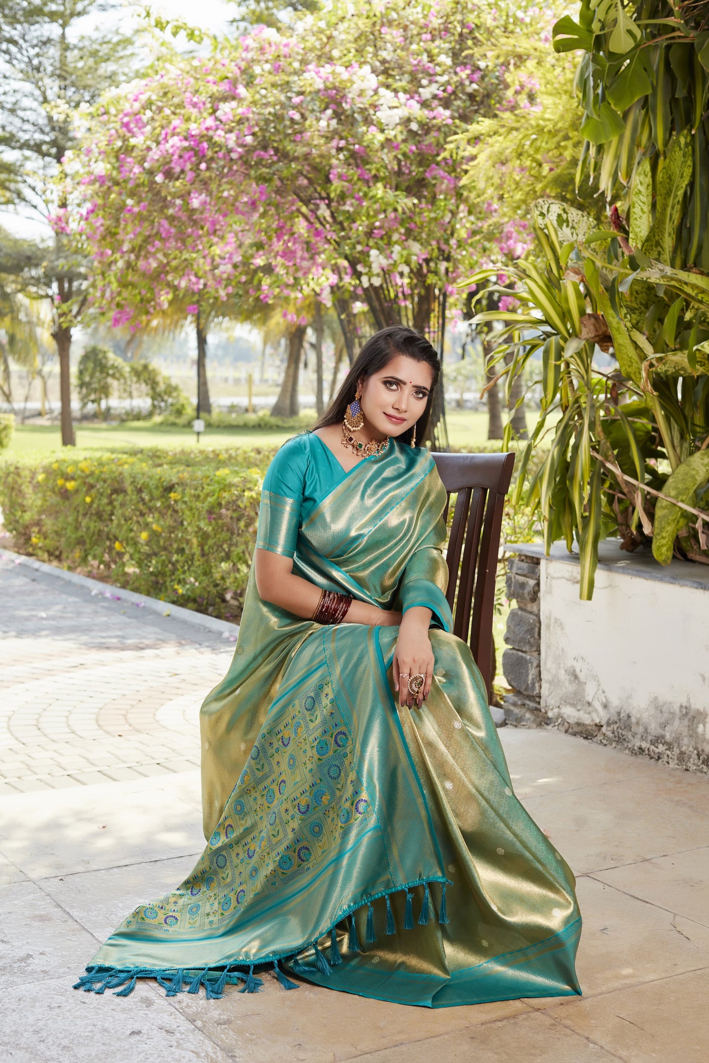 Admiring Jaquard Green Color Silk Saree