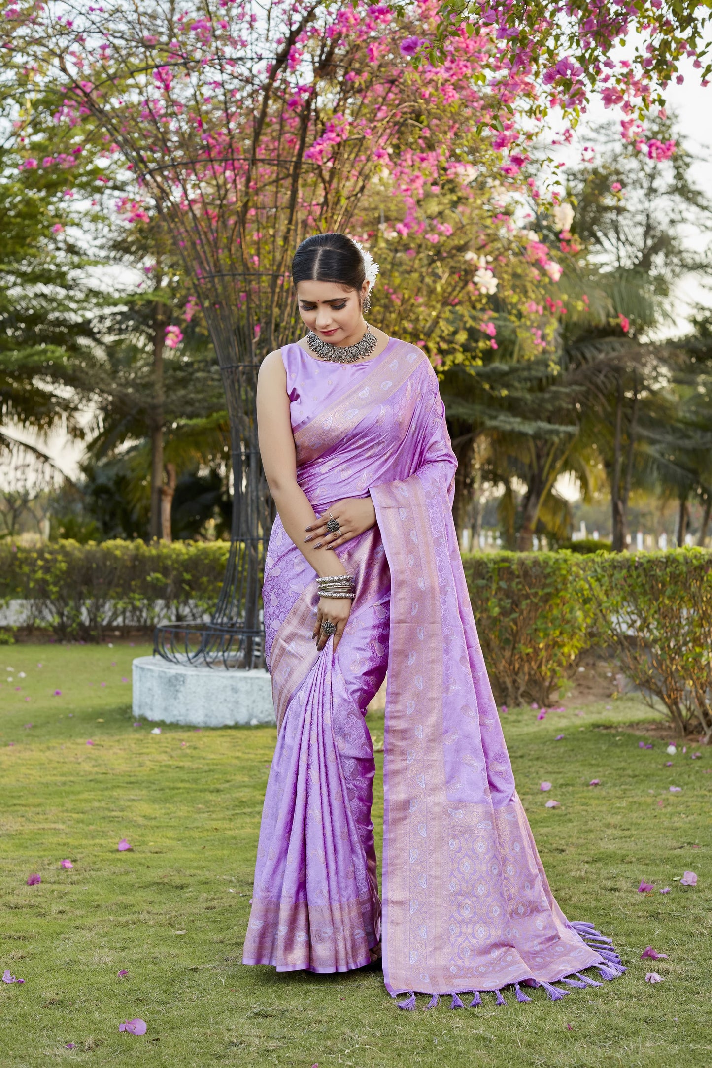 Daisy Pure Kanjivaram Silk Purple Color Saree