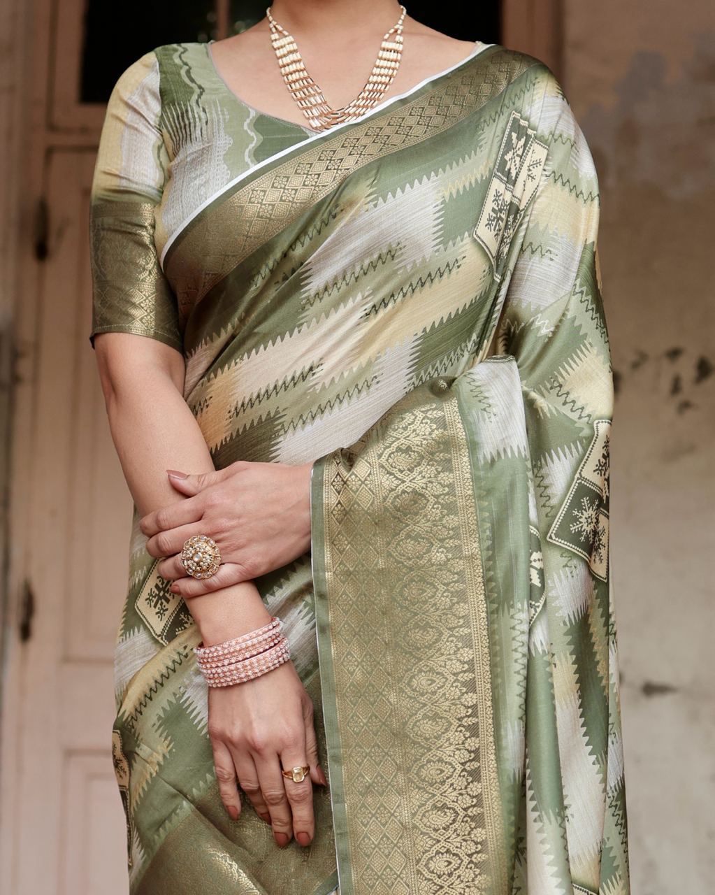 Delightful Pure Silk Jacquard Pista Color Saree