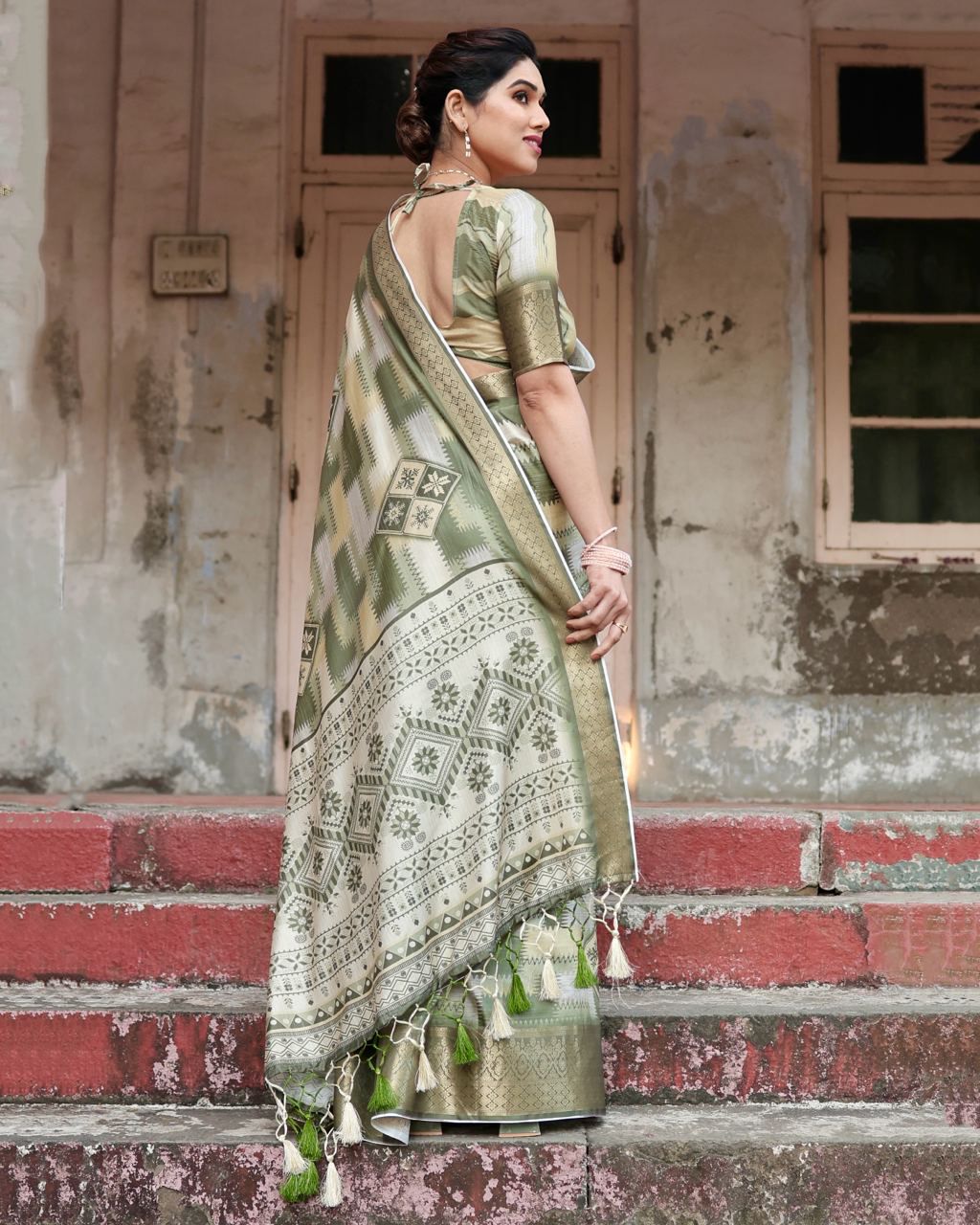 Delightful Pure Silk Jacquard Pista Color Saree