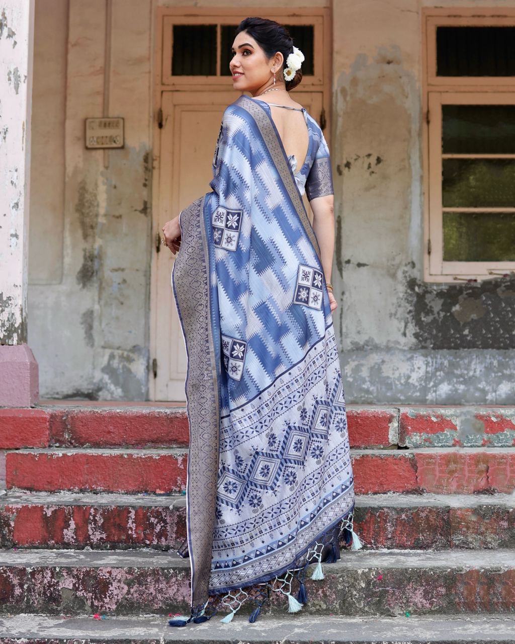 Delightful Pure Silk Jacquard Royal Blue Color Saree