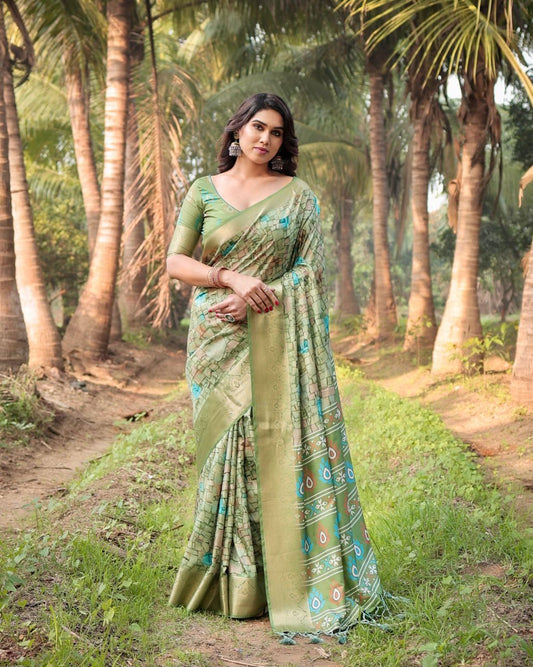 Luxuriant Printed Silk Perrot Color Saree