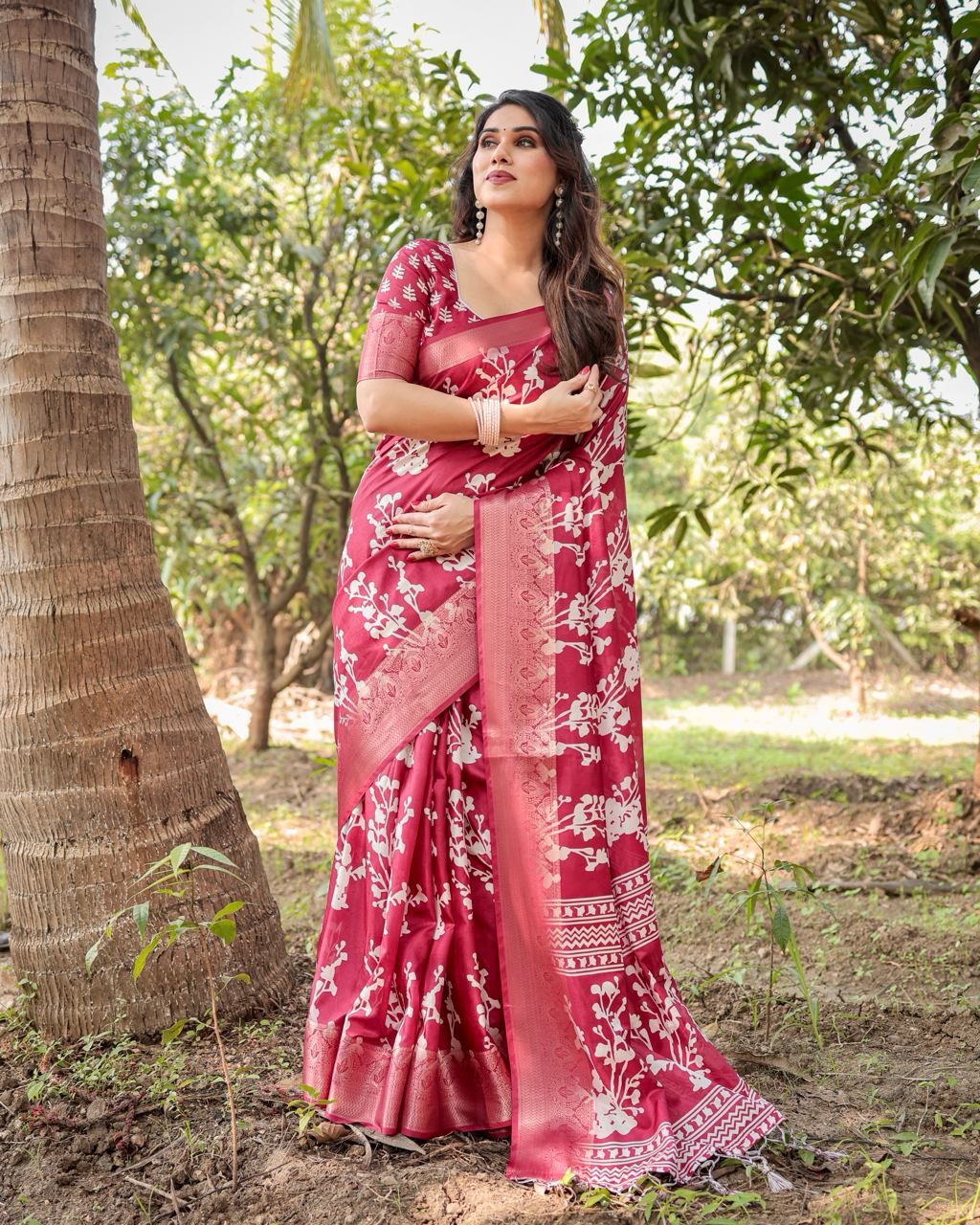 Luxuriant Red Color Pure Jacquard Silk Saree