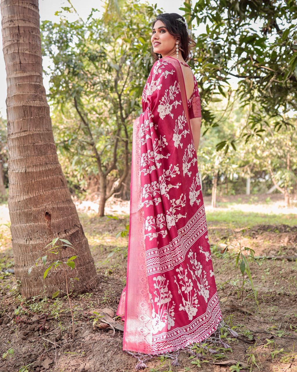 Luxuriant Red Color Pure Jacquard Silk Saree