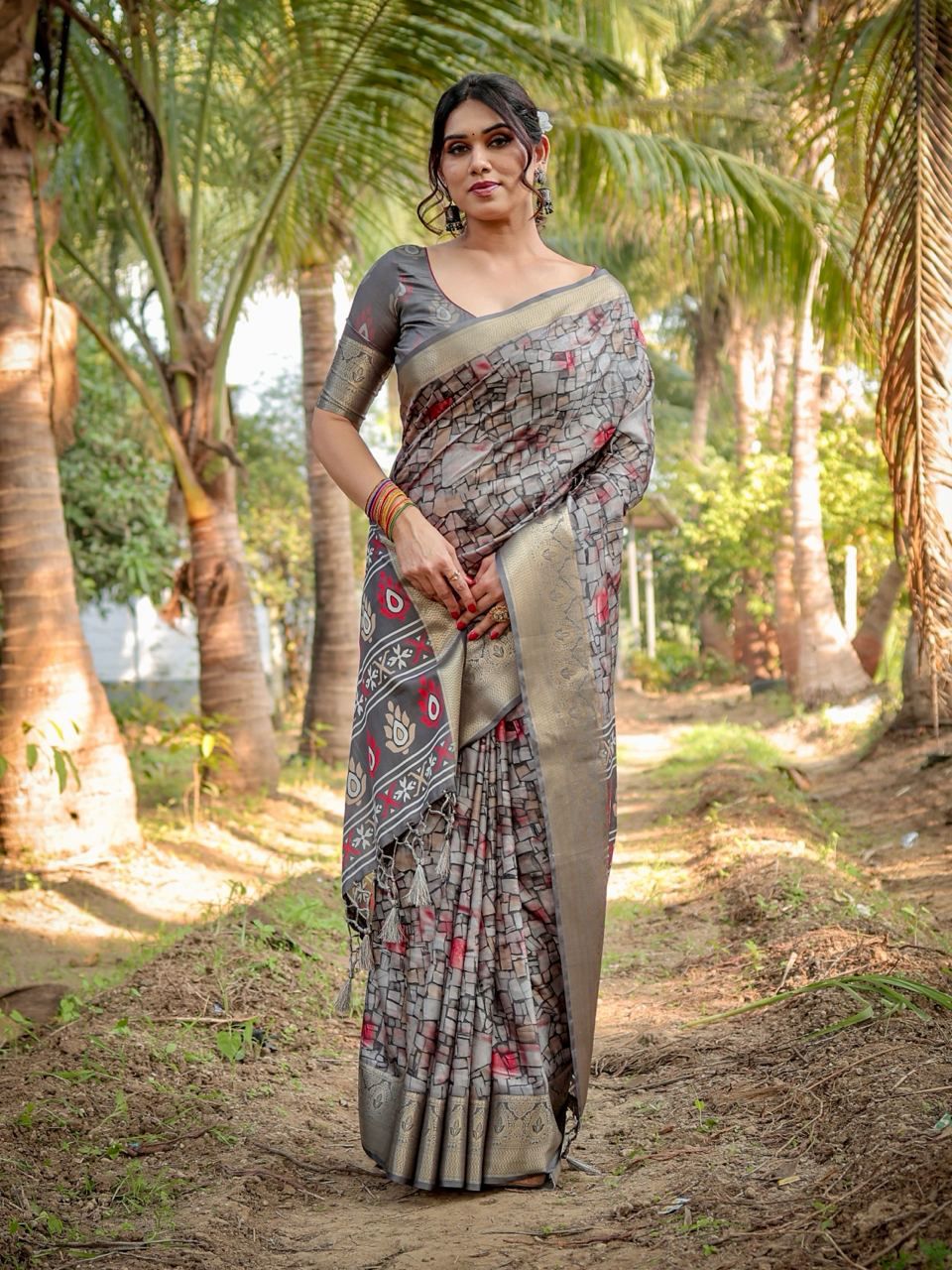 Luxuriant Printed Silk Grey Color Saree