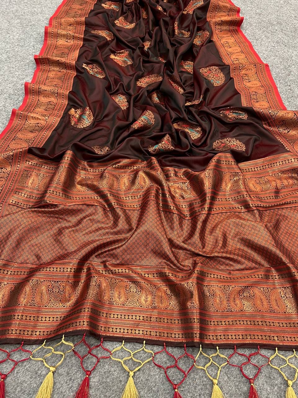 Elegant Banarasi Silk Maroon Color Saree