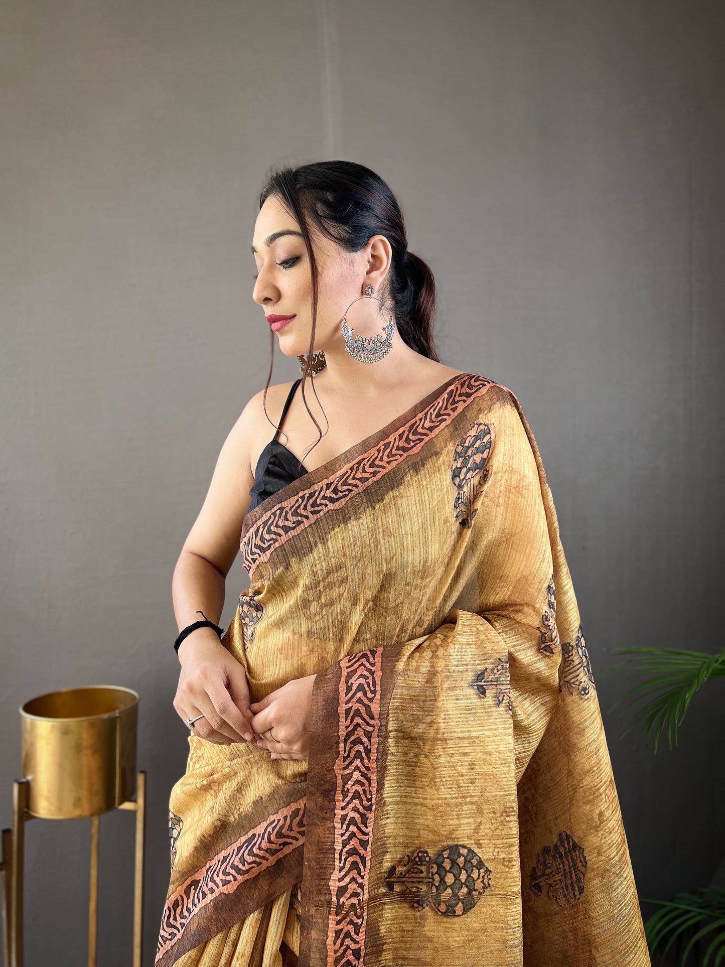 Elegant Cotton Tussar Yellow Color Saree