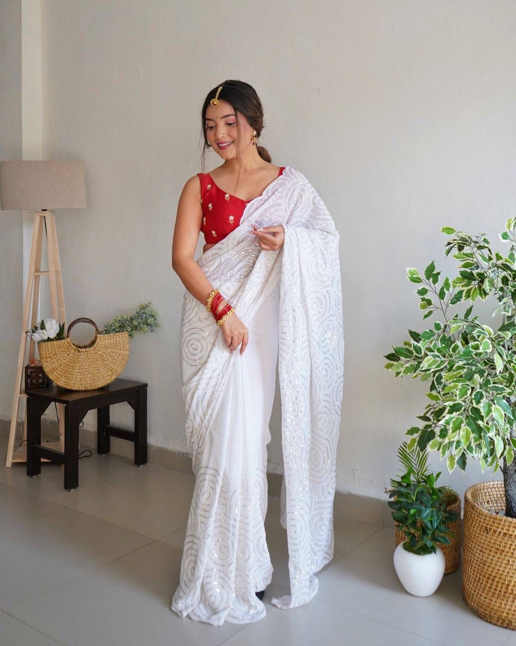 Imposing White Color Georgette Saree