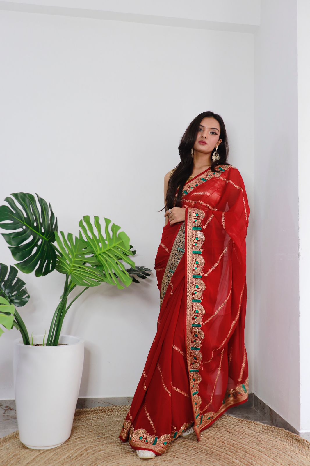 Glimmering Georgette Red Color Saree