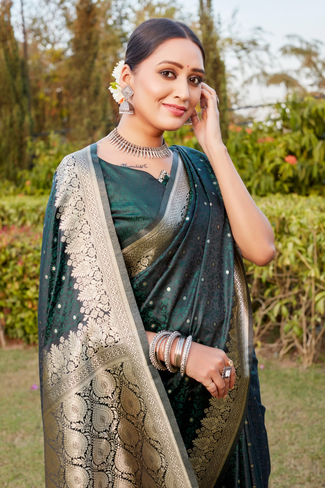 Glorious Green Color Kanjivaram Silk Saree