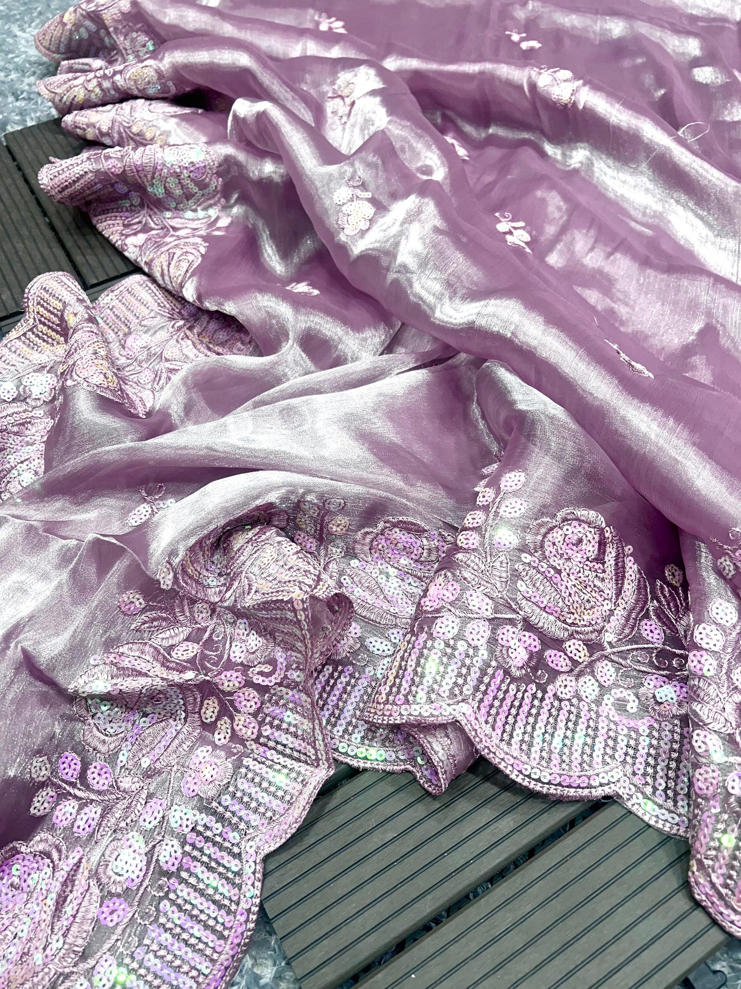 Preferable Onion Color Berberry Silk Saree