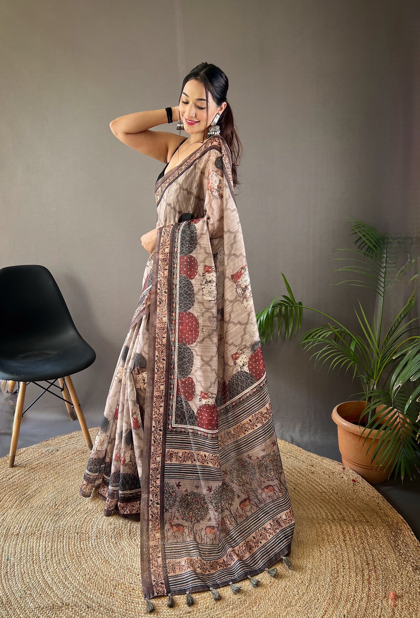 Decent Cotton Beige Color Silk Saree