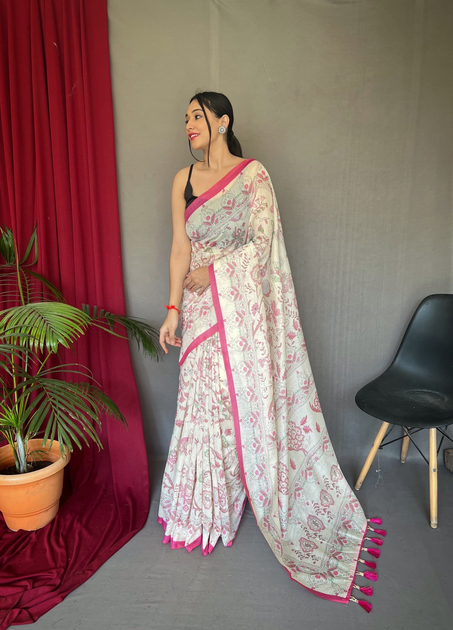 Daisy Cotton Katha Pink Color Saree