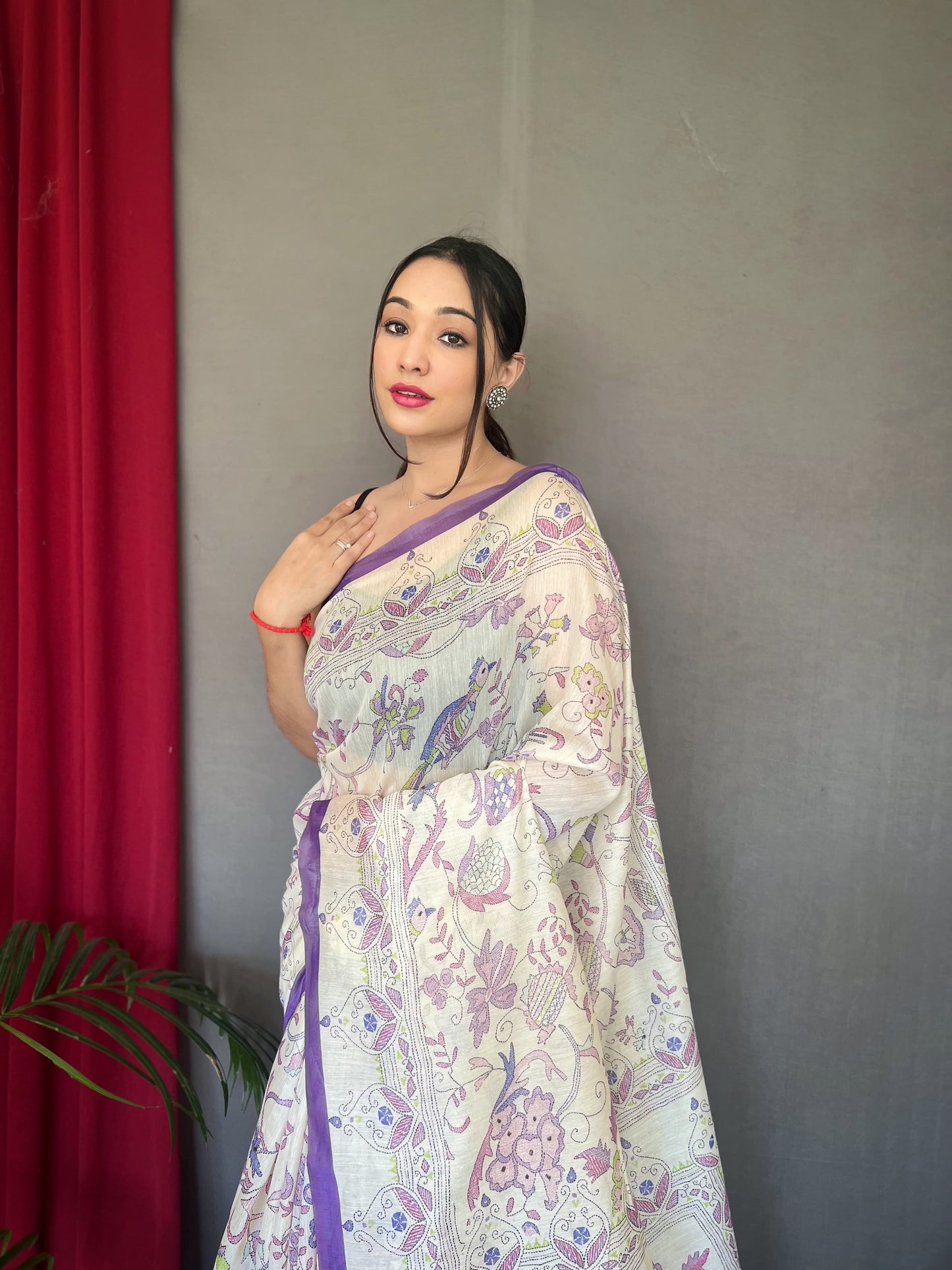 Daisy Cotton Katha Purple Color Saree