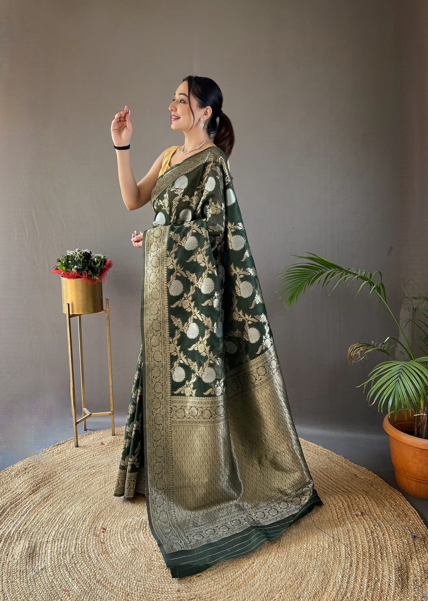 Demanding Cotton Mehndi Wear Green Color Saree