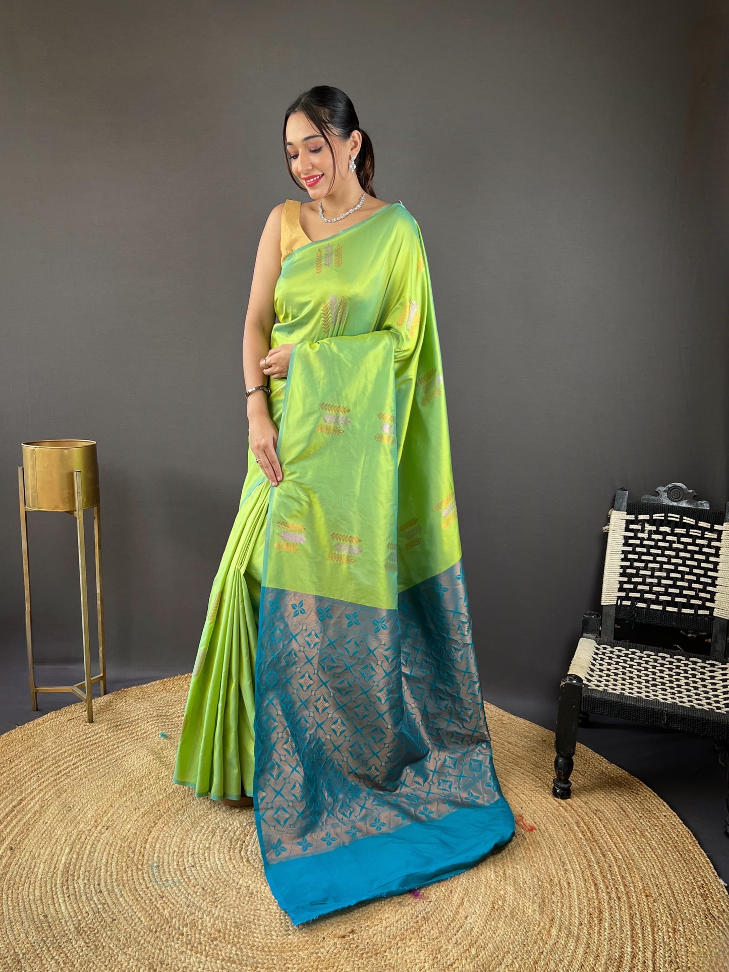 Outstanding Cotton Perrot Color Saree