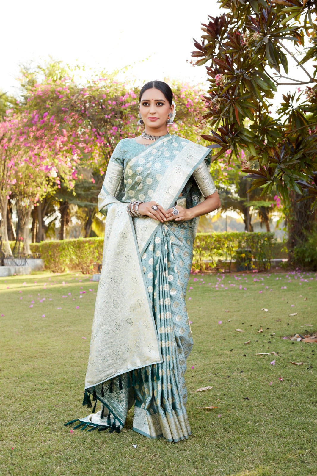 Imposing Kanjivaram Silk Aqua Green Color Saree