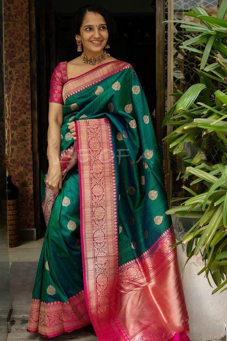 Glorious Jaquard Green Color Silk Saree