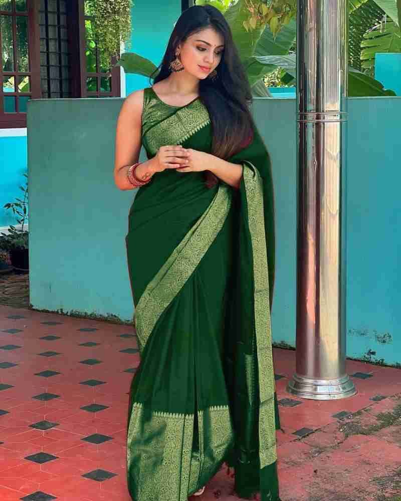 Luxuriant Jaquard Green Color Silk Saree