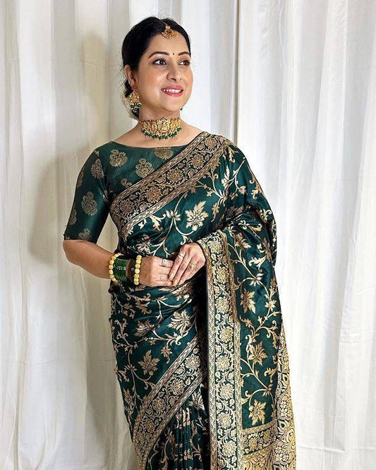 Luxuriant Jaquard Green Color Silk Saree