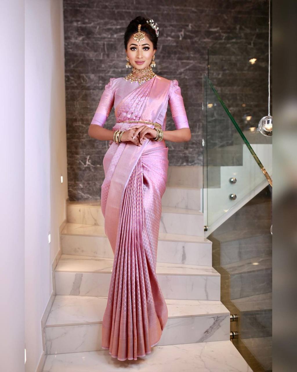 Fantastic Jacquard Pink Color Silk Saree