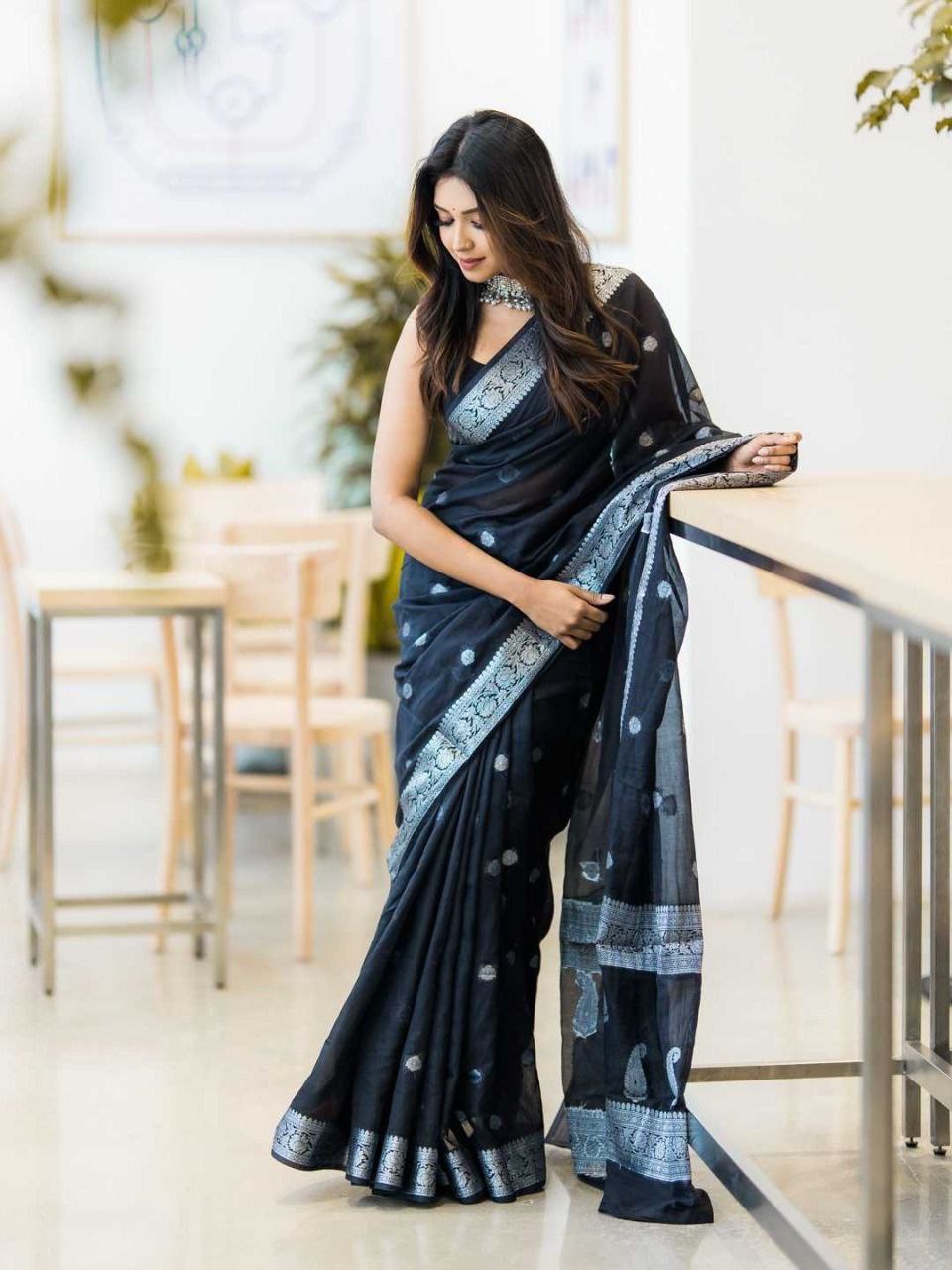 Trendy Jaquard Black Color Silk Saree