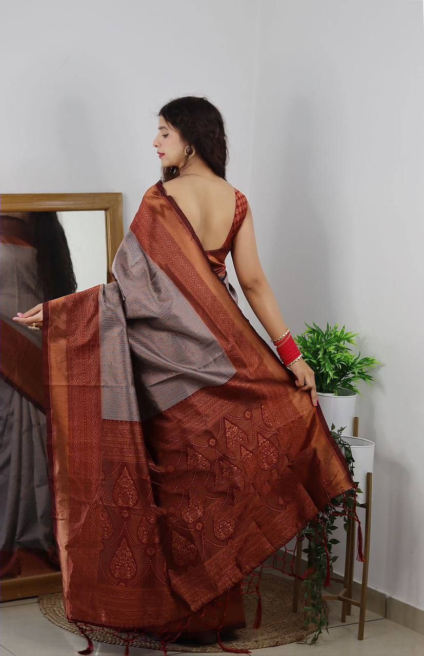 Exotic Jaquard Grey Color Silk Saree