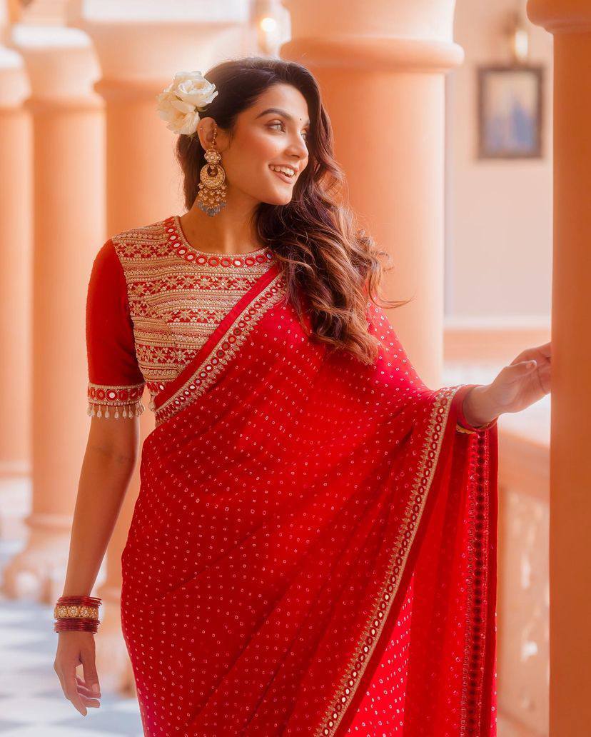 Elegant Georgette Red Color Saree