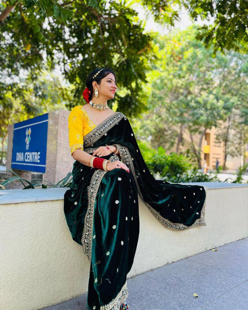 Elegant Georgette Green Color Saree