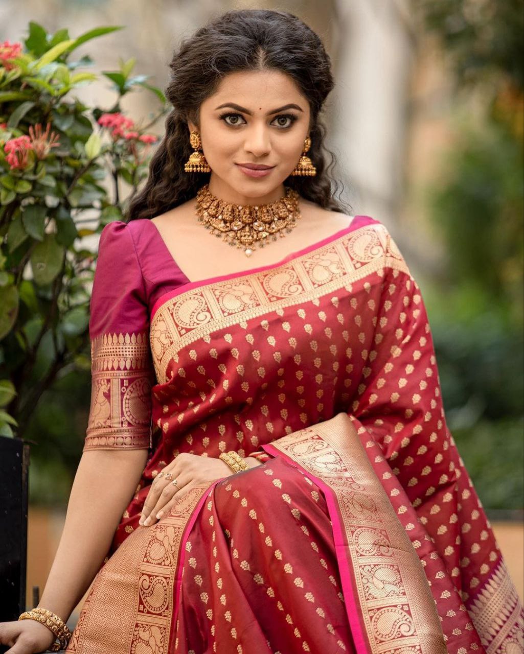 Trendy Jaquard Red Color Silk Saree