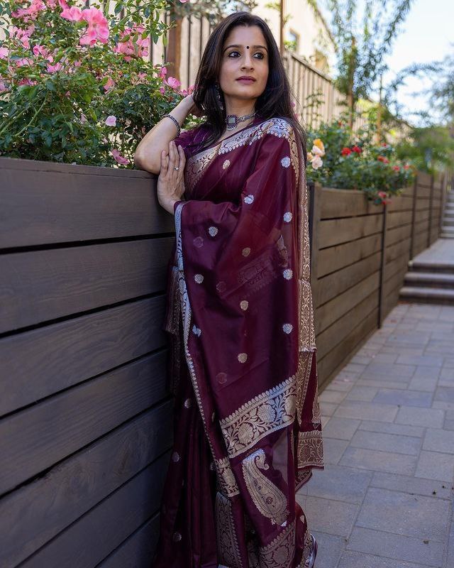 Trendy Jaquard Maroon Color Silk Saree